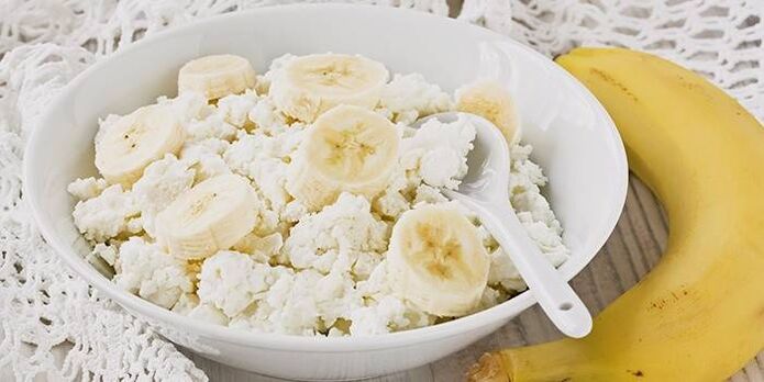 Τυρί κότατζ με μπανάνα για απώλεια βάρους